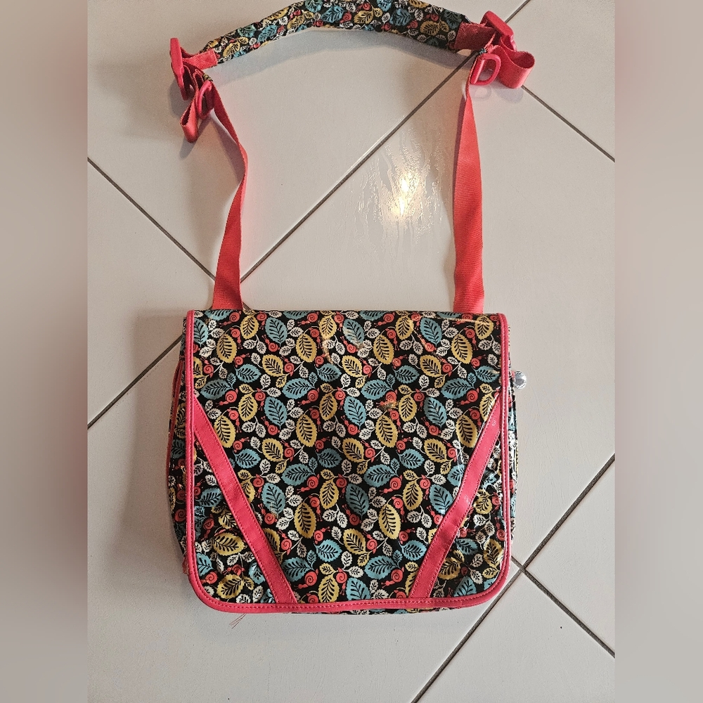 Vera Bradley laptop bag frill collection